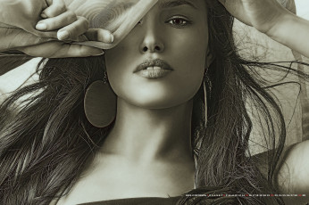 Картинка календари компьютерный+дизайн 2019 взгляд девушка серьги calendar женщина лицо