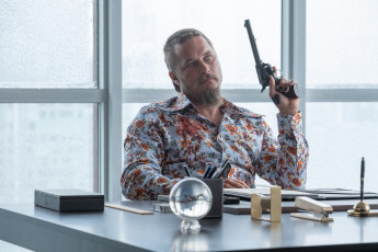 Картинка die+in+a+gunfight+ +2021+ кино+фильмы -unknown+ другое cтрасть любовь и стволы кадры travis fimmel wayne