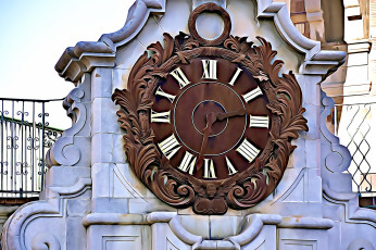 Картинка рисованное города городские часы