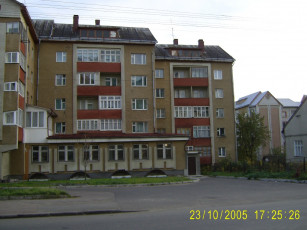 Картинка города здания дома