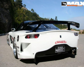 Картинка автомобили mazda