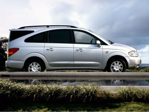 Картинка автомобили ssang yong