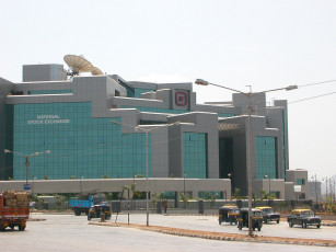 Картинка города здания дома