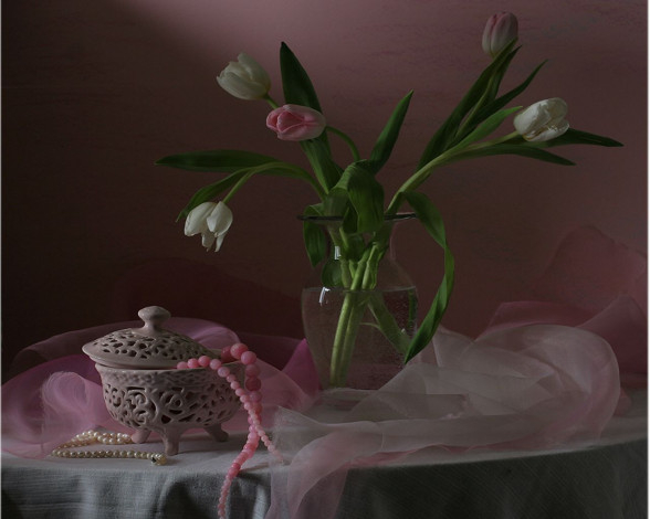 Обои картинки фото ира, быкова, цветы, тюльпаны