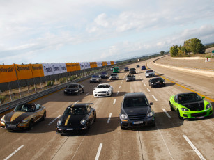 Картинка автомобили разные вместе