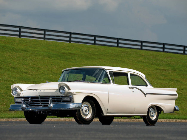 Обои картинки фото custom, tudor, sedan, автомобили, ford