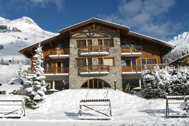 Обои картинки фото города, здания, дома, альпы, вербье