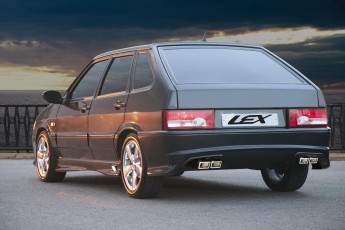 Картинка автомобили ваз 2114