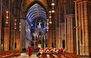 Картинка интерьер убранство роспись храма собор готика арки колонны