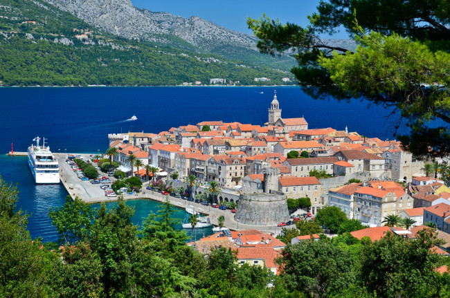 Обои картинки фото korcula, croatia, города, пейзажи, озеро, корчула, хорватия