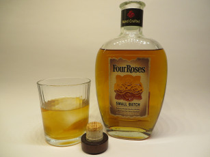 обоя four roses, бренды, бренды напитков , разное, виски