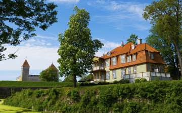 Картинка города -+здания +дома дом загородный