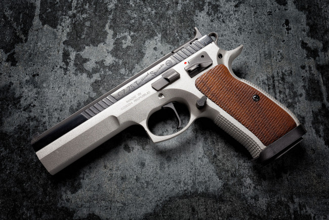 Обои картинки фото cz 75, оружие, пистолеты, ствол
