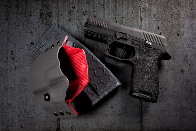 Обои картинки фото p320, оружие, пистолеты, ствол