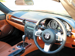 Картинка автомобили интерьеры