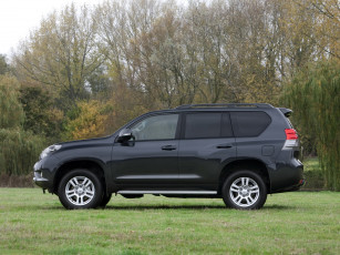 Картинка автомобили toyota