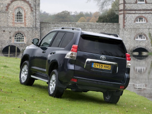 Картинка автомобили toyota