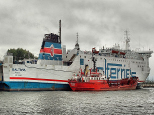 обоя корабли, разные, вместе