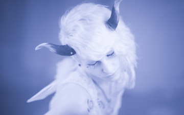 Картинка девушки -unsort+ креатив девушка oona mistbind рога тату