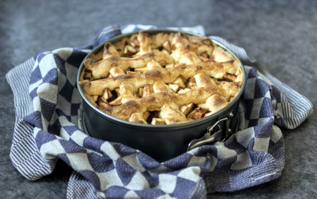 Обои картинки фото еда, пироги, пай, яблочный