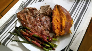 Картинка еда мясные+блюда картофель спаржа отбивная