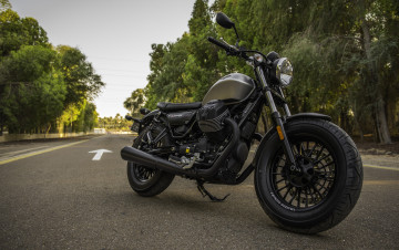 Картинка мотоциклы moto-guzzi