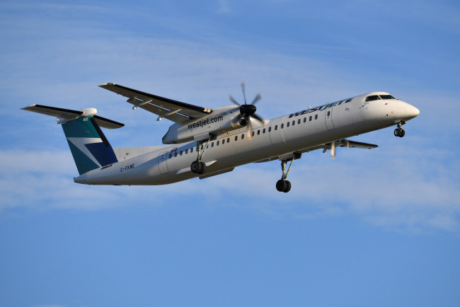 Обои картинки фото авиация, пассажирские самолёты, авиалайнер