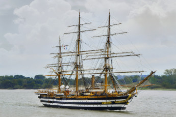 Картинка корабли парусники мачты паруса