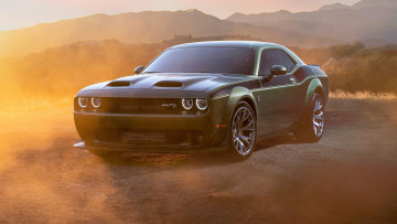 Картинка автомобили dodge додж зеленый горы