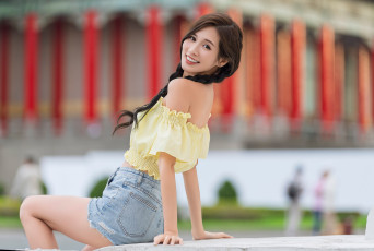 Картинка азиатская+красота девушки -+азиатки девушка женщина брюнетка темноволосая сексуальная модель звезда позирует разная обувь верхняя стильная одежда нижнее эротическое бельё трусы лифчик колготки чулки аксессуары макияж и множество элементов на фотографии