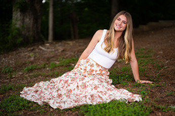 Картинка dannie+lynn девушки -+брюнетки +шатенки девушка женщина шатенка темноволосая сексуальная модель звезда позирует разная обувь верхняя стильная одежда нижнее эротическое бельё трусы лифчик колготки чулки аксессуары макияж и множество элементов на фотографии