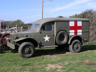 Картинка техника военная автомобили додж т215