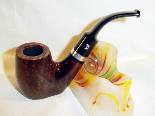 Картинка разное курительные принадлежности спички