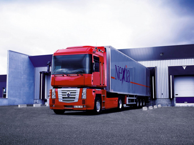 Обои картинки фото автомобили, renault, trucks