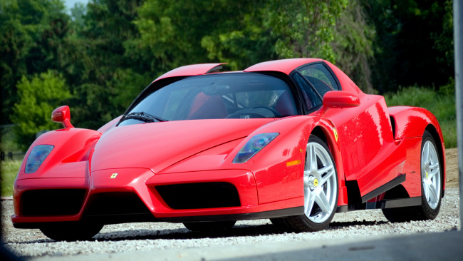 Обои картинки фото ferrari, enzo, автомобили, автомобиль, стиль, мощь, скорость