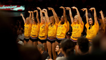 Картинка спорт группы+поддержки лейкерс лос-анджелес улыбки девушки