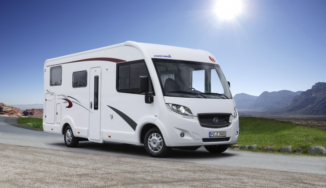 Обои картинки фото автомобили, дом на колёсах, 2013г, line, integra, eura, mobil