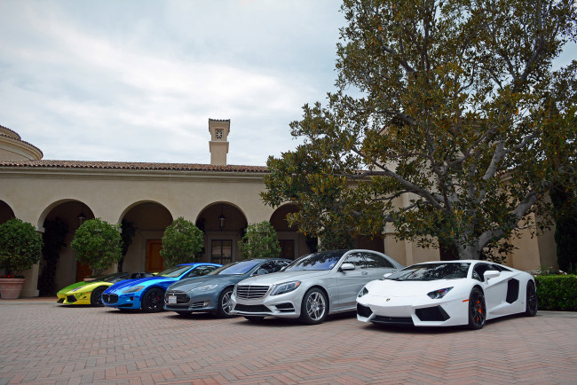 Обои картинки фото автомобили, выставки и уличные фото, спорткар