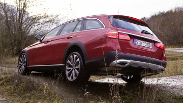 обоя mercedes-benz e-class all-terrain 2017, автомобили, mercedes-benz, 2017, all-terrain, e-class