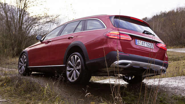Обои картинки фото mercedes-benz e-class all-terrain 2017, автомобили, mercedes-benz, 2017, all-terrain, e-class
