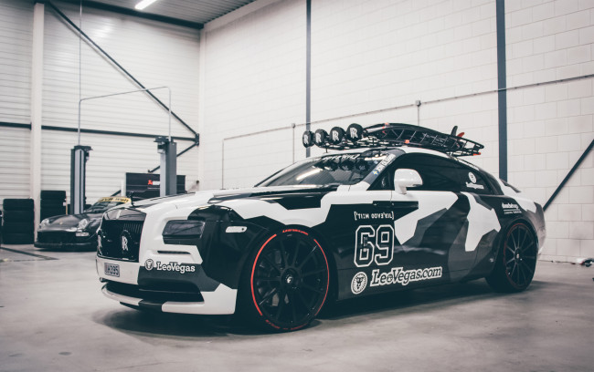 Обои картинки фото автомобили, rolls-royce, jaguar