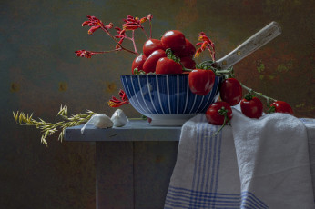 Картинка еда помидоры чеснок красные спелые