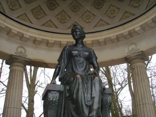 Обои картинки фото разное, рельефы, статуи, музейные, экспонаты