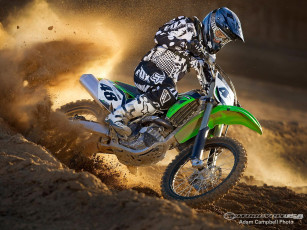 Картинка спорт мотокросс