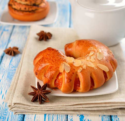 Обои картинки фото еда, хлеб, выпечка, булка