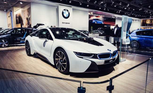 Обои картинки фото bmw i8, автомобили, выставки и уличные фото, bmw, bayerische, motoren, werke, ag, мотоциклы, германия