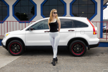 Картинка автомобили -авто+с+девушками автомобиль взгляд фон девушка