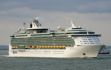 Картинка корабли лайнеры круиз лайнер