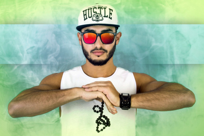 Обои картинки фото мужчины, - unsort, очки, бородка, часы