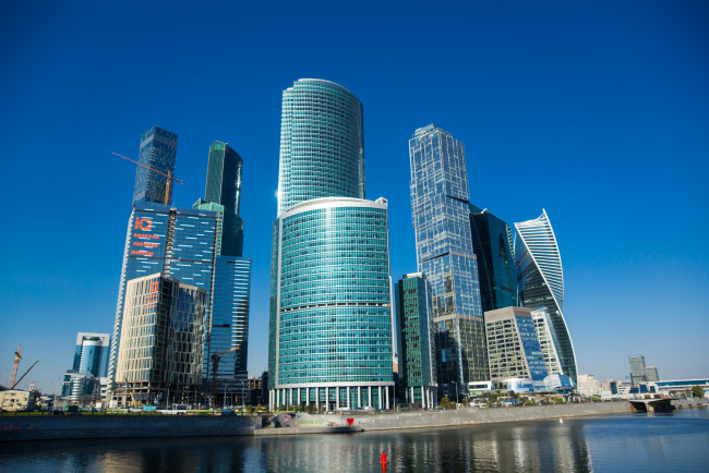 Обои картинки фото города, москва , россия, москва-сити, москва, столицы, moscow-city, вечер, небоскребы